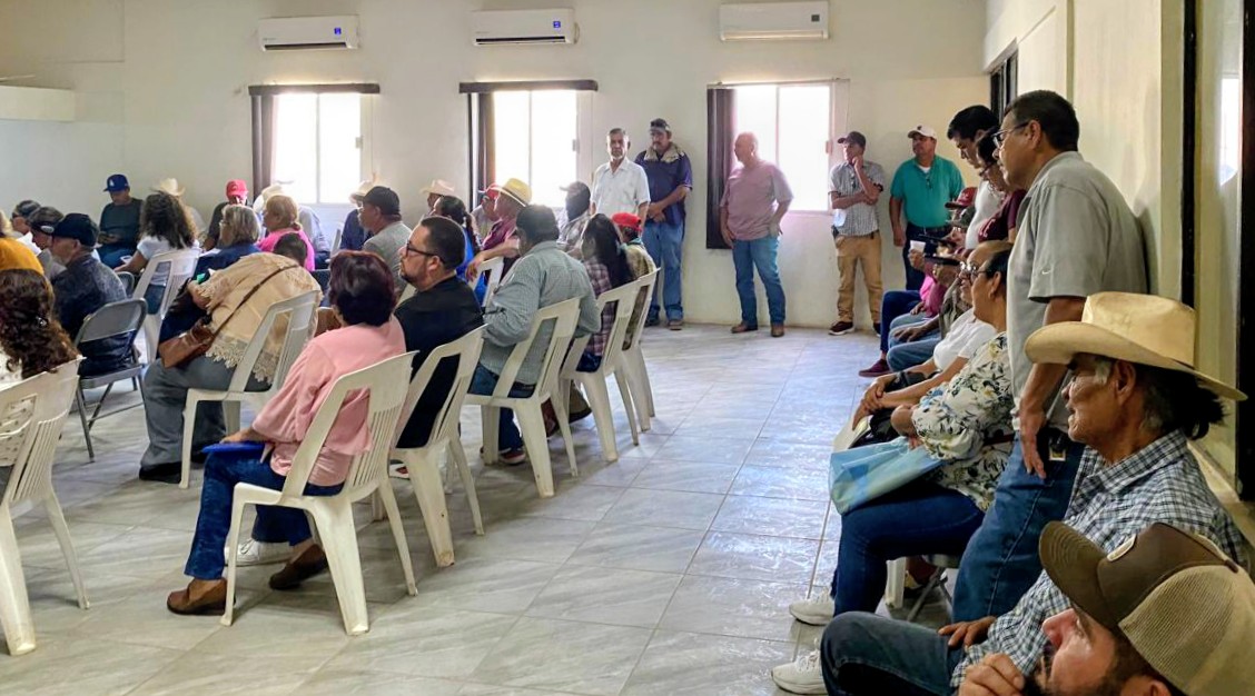 Rebeca_SilvaG's tweet photo. Intensa actividad en el área rural de los Valles de Guaymas y Empalme se vivió con la "Jornada de Justicia Itinerante" promovida por la titular de la Procuraduría Agraria, Fátima Rodríguez a quien agradecemos esté atendiendo problemáticas de esta naturaleza en este #DistritoXIV https://t.co/tbLeTDJ34A
