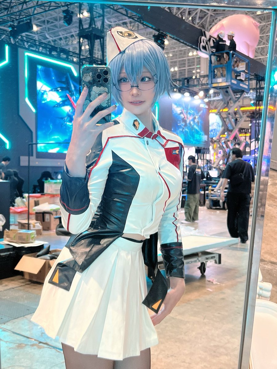 みなさん〜 出撃準備できましたか？

#メカブレ千葉決戦 #MB出撃 #TGS2025 https://t.co/R6rR6hOi83