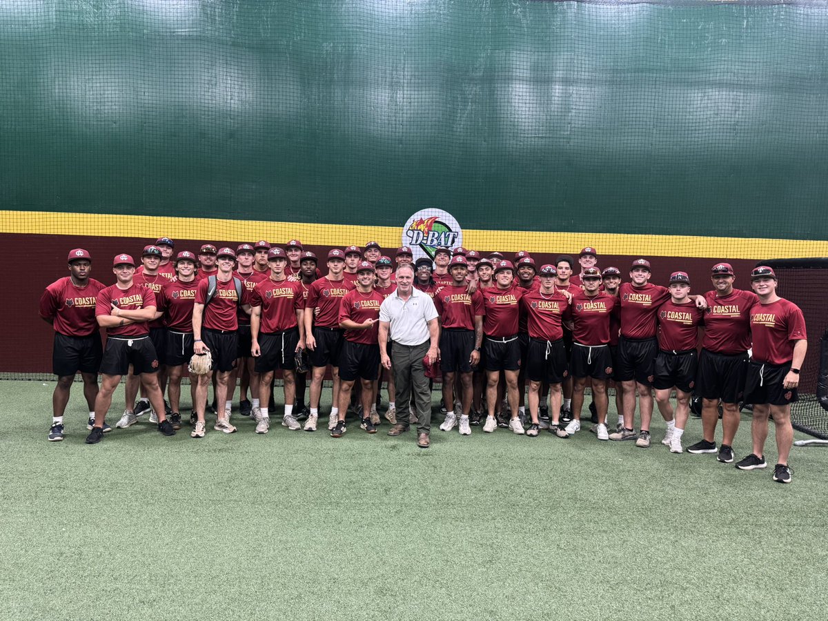 A big thank you to Chris Hicks and <a href="/DBAT_BR/">D-BAT Baton Rouge</a> for letting us use their facility!!
#goyotes