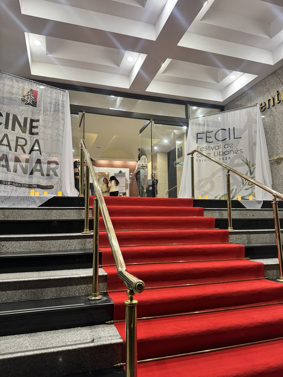 girlsatfilms's tweet photo. ¡Ya estamos en la inauguración del Festival de Cine Libanés @CENTROLIBANESAC! https://t.co/FRtyoufcur