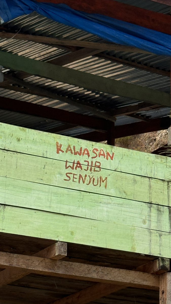 Iyaa pak tgh cuba segigihnya