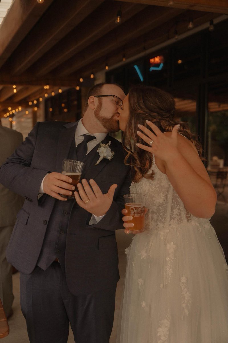 Cheers to great beer and marriage 

Photo credit to Whitney &amp; Andrew Photo+Film 
#pointbrewery #wisconsin #brewery