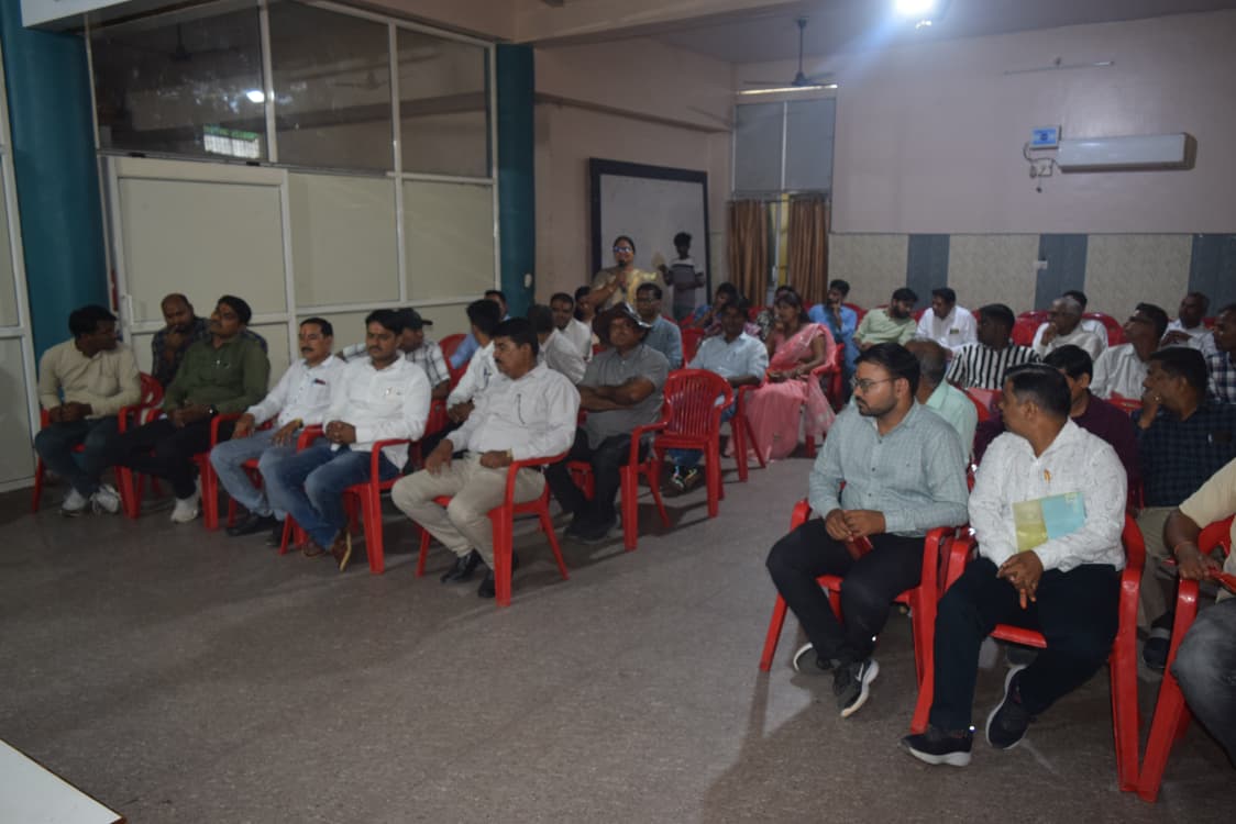 कल जिला स्तरीय शैक्षिक अधिवेशन बारां में शामिल होकर व्याख्याताओं की समस्याओं, शैक्षणिक नवाचारों पर चर्चा की

<a href="/BhajanlalBjp/">Bhajanlal Sharma</a> <a href="/RajCMO/">CMO Rajasthan</a> <a href="/lalitmeenabjp/">Dr Lalit Meena (Modi Ka Parivar)</a> <a href="/AshishModiIAS/">Ashish Modi</a> <a href="/Nathmal70602774/">Nathmal Didel</a> <a href="/drarushimalik/">Dr.Arushi Malik IAS</a> <a href="/madandilawar/">Madan Dilawar</a> <a href="/AshokChandnaINC/">Ashok Chandna</a> <a href="/ashokgehlot51/">Ashok Gehlot</a> <a href="/GovindDotasra/">Govind Singh Dotasra</a> <a href="/TikaRamJullyINC/">Tika Ram Jully</a>