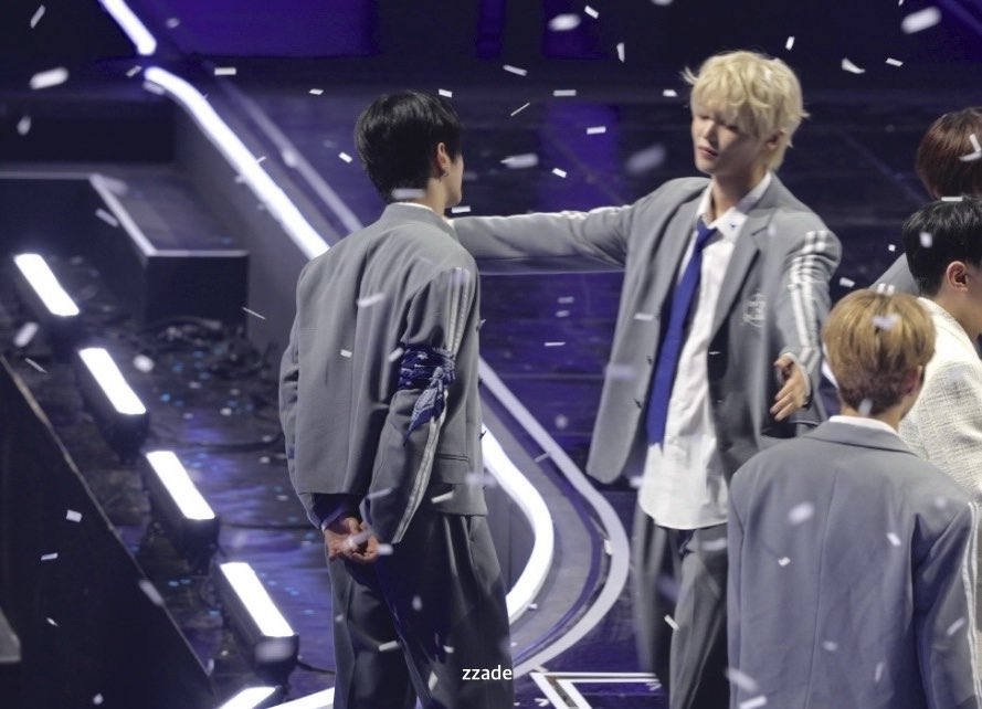 zzeonghess's tweet photo. 250925 BOYS2PLANET FINAL 

착한 사람들이 더 잘됐으면 좋겠다

#전이정 #LEEJEONG #장한음 #HANEUM https://t.co/BDP7RxqdXK