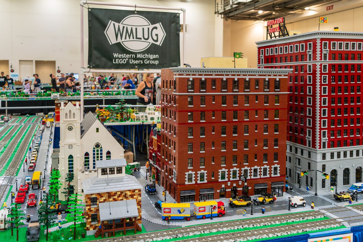 DeVosPlaceMeet's tweet image. 🧱✨ Brick by brick, creativity comes to life! BrickWorld is at DeVos Place today &amp;amp; tomorrow. Don’t miss the jaw-dropping LEGO displays, builds &amp;amp; fun for the whole family! #BrickWorld #DeVosPlace