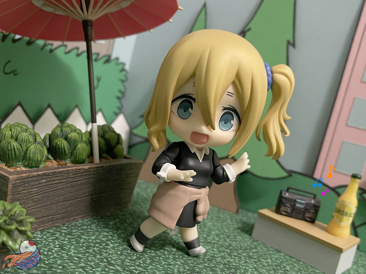 TamagoSoupa's tweet image. Having time to herself, Ai practices her dancing in her garden!

#Nendoroid #nendography #figurephotography #LoveisWar #AiHayasaka #waifu