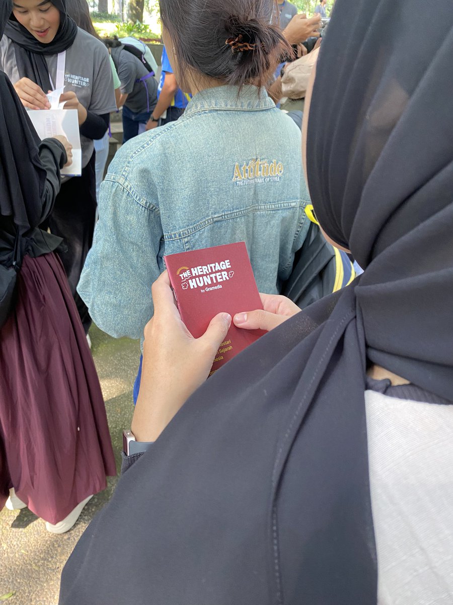 briankhrisna's tweet image. Semoga acara jalan2 heritage gramedia kayak gini makin sering

Bandung tuh banyak heritage uniknya 🎉🔥🔥