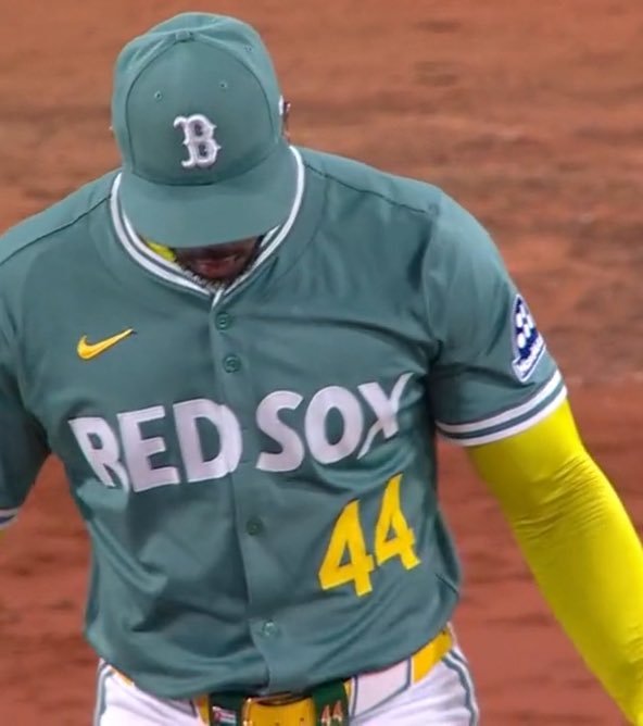 daveallenactor's tweet image. Diehard, lifelong @RedSox fan. I’ve always loved pitchers the most. In the 2025 season, my absolute favorite is @AChapman_105 !! #flex #GOAT #MVP #LetsGoRedSox