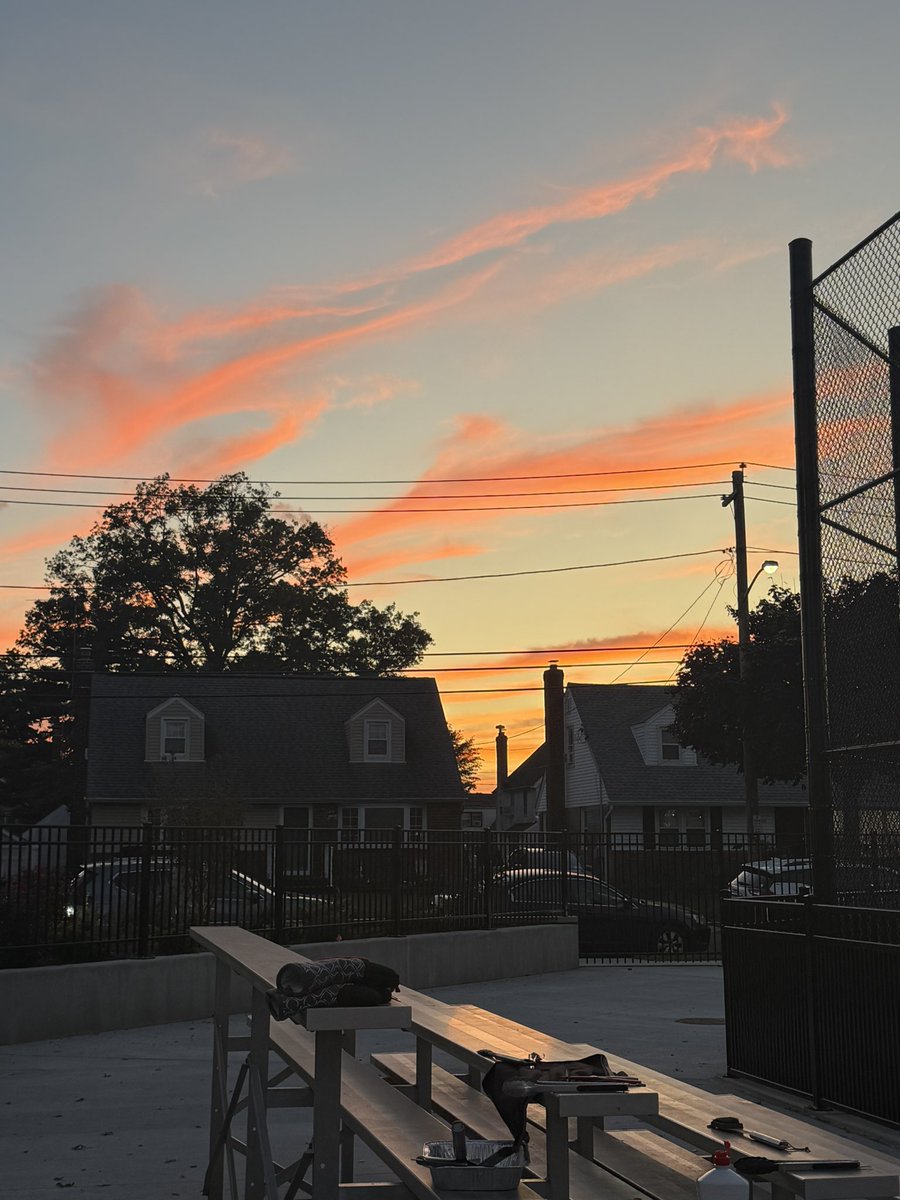 Welcome back <a href="/MineolaMS/">Mineola Middle School</a> ‼️ We always love coming together with our community to celebrate the start of another wonderful school year 🍔🌭🔥