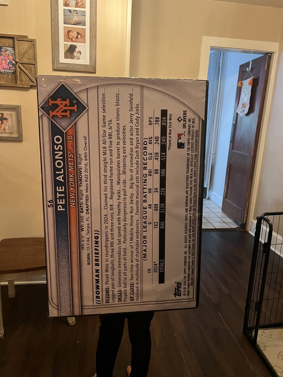 distantgrapes tweet media