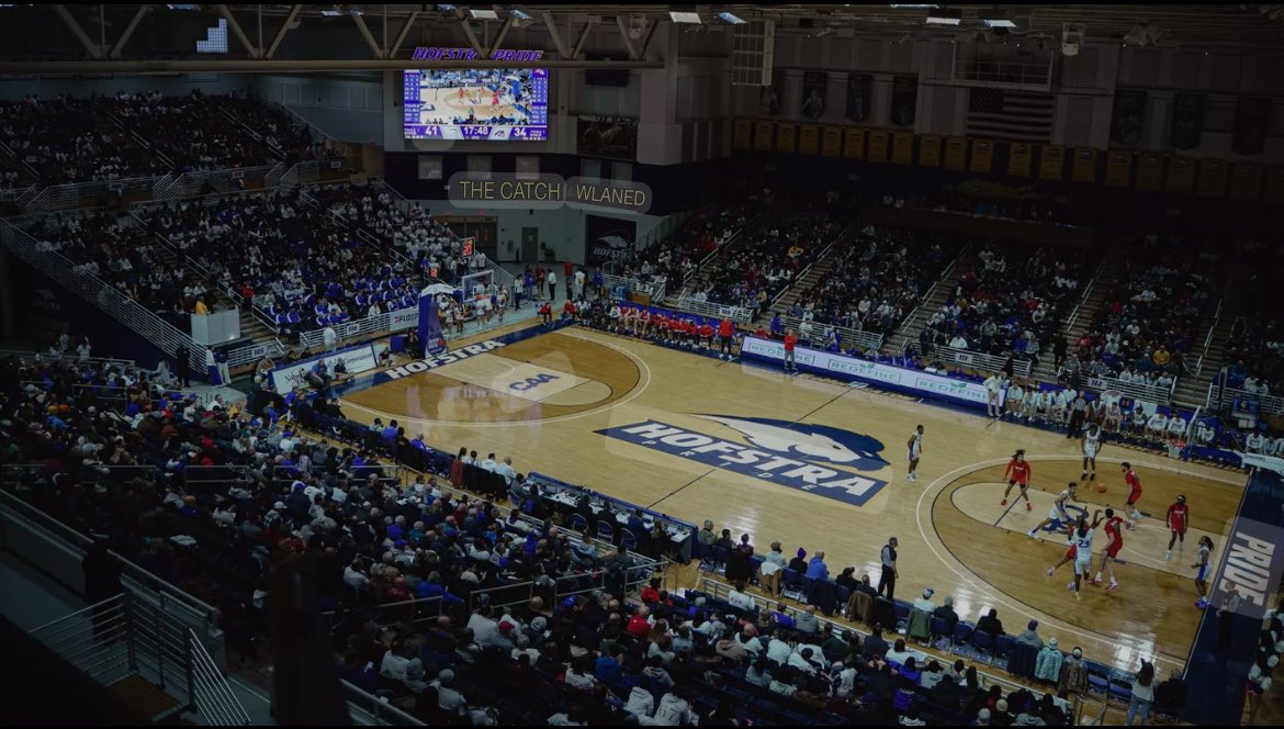 Blessed to receive a division 1 offer from Hofstra University ⚪️🔵!! #agtg