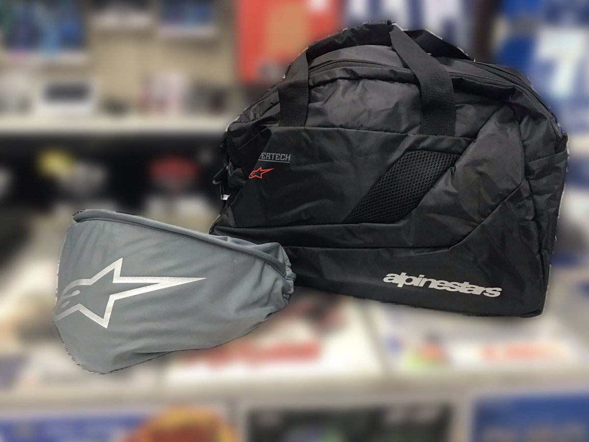 nankaioota's tweet image. 出た😱
#alpinestars ヘルメット
#SUPERTECH-R10 
BLACK CARB RED FLUO D BLU MATT
入荷したばかりのホヤホヤです♪
何と付属でヘルメットバックとショートスポイラーも付いてきます👏
サイズはLサイズ1点のみ🤞
このカッコイイヘルメットをGETするのは誰⁉️
ご来店お待ちしてます