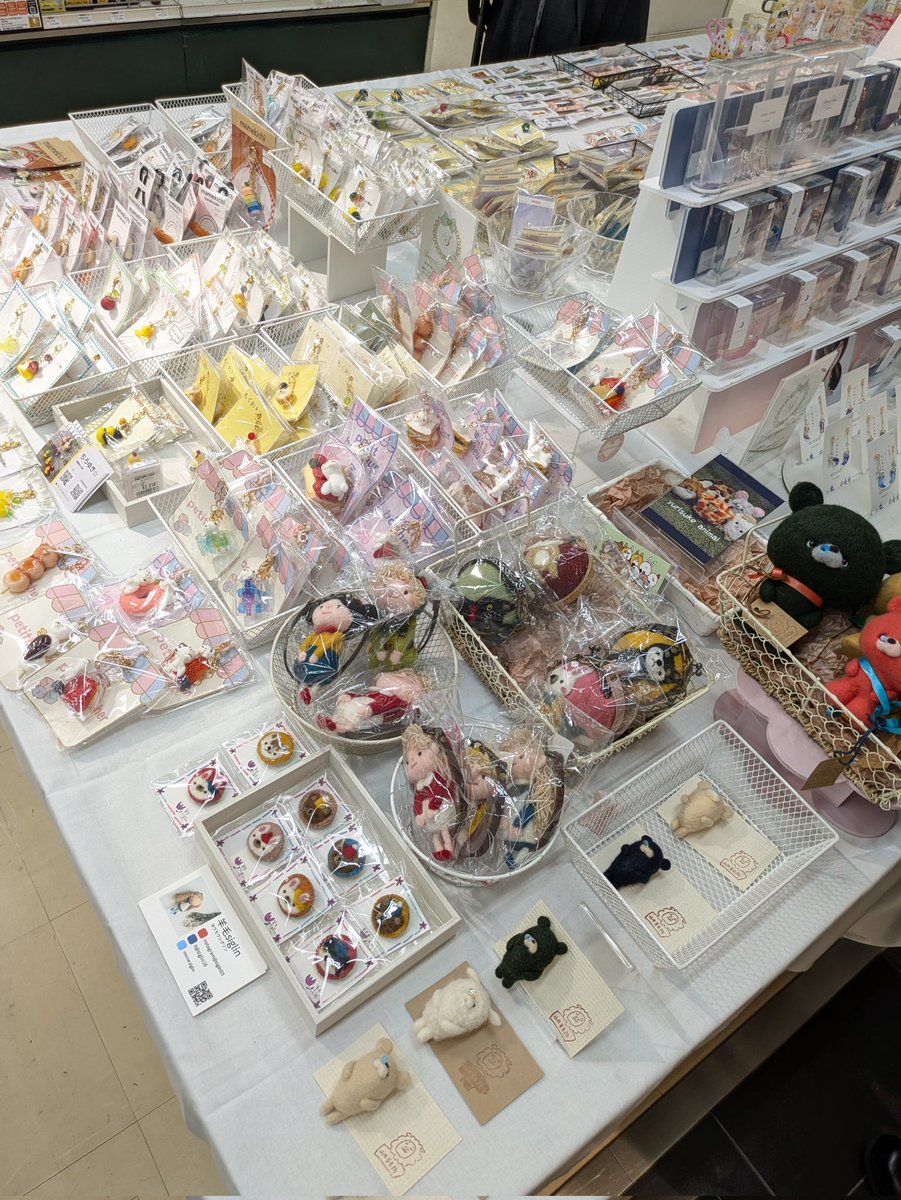 pinkfantasy319's tweet photo. 8日目です✨
💚 #SweetSelection
🥞9月20日(土)〜9月28日(日)
🍏 #ハンズ名古屋店 7階
🦔10:00〜20:00(最終日16:00まで)
📌 @yurisukeanimal さま の作品は完売いたしました
明日28日(日)までの開催です✨
20時までゆっくりご覧いただけるのは今日までです!
ぜひお立ち寄りくださいませ🩷 https://t.co/nirf1FdHk9