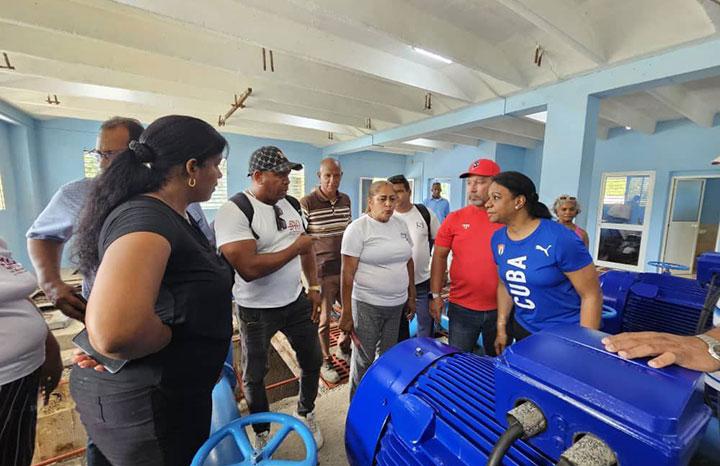 ACN_Cuba's tweet image. 🇨🇺👥 || La evaluación de las inversiones hidráulicas en ejecución, el impacto social de las obras en comunidades vulnerables y el fortalecimiento del programa de Gobierno desde desarrollo territorial fueron prioridad  del recorrido realizado por @InesMChapman en Santiago de Cuba.