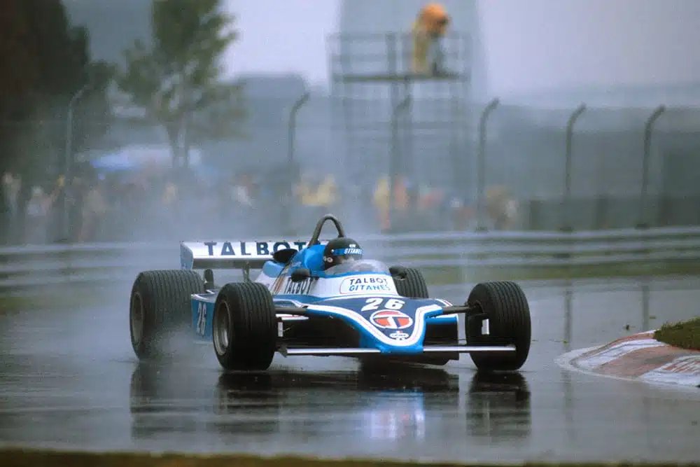 MsportXtra's tweet image. #F1 #OnThisDay, September 27th 1981, a wacky and soaked #CanadianGP saw Jaques Laffite winning from 10th on the grid. John Watson (from 9th) took 2nd and Gilles Villeneuve (from 11th) finished 3rd. youtube.com/watch?v=oY_PzB… #MsportXtra @UnracedF1 @F1GPCanada
