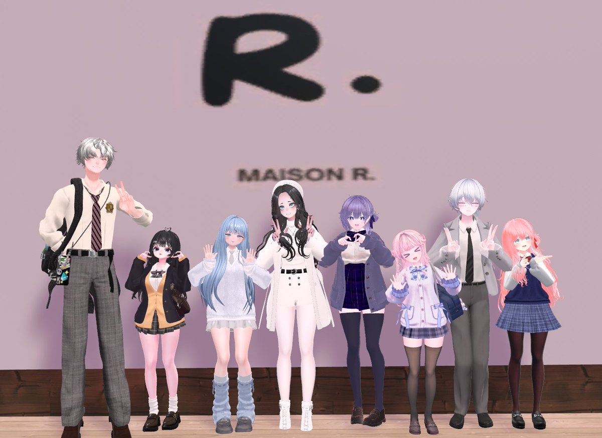 #Maison_R 
先日のシーン1最後の出勤時の一枚📸✨
早くみなさんにシーン2がお届けできますように🌸