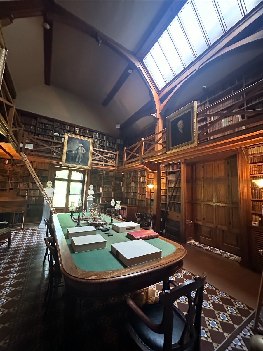 PresidentsVisit's tweet image. Stone Library at Peacefield, built to house the collections of John and John Quincy Adams! 🦅🇺🇸🏛️⛰️🏊🏼☀️⛱️ 

Check out “John Adams and Peacefield” for their home! visitingthepresidents.com/2022/03/08/sea…

#JohnAdams #JohnQuincyAdams #Quincy #president