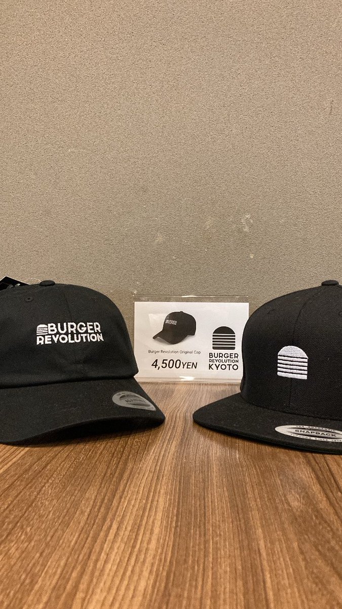 brk_kyoto's tweet photo. 当店ではバーガーレボリューション
オリジナルキャップも
レジにて販売しております!
気になる方はスタッフまでお気軽にお声掛けください😊
We’re also selling our original cap at the cashier!
Let us know if you’re interested 😊
#halalfood #wagyu #bureger #kyoto #wagyuburger #kyotofood https://t.co/3YQffU9qch