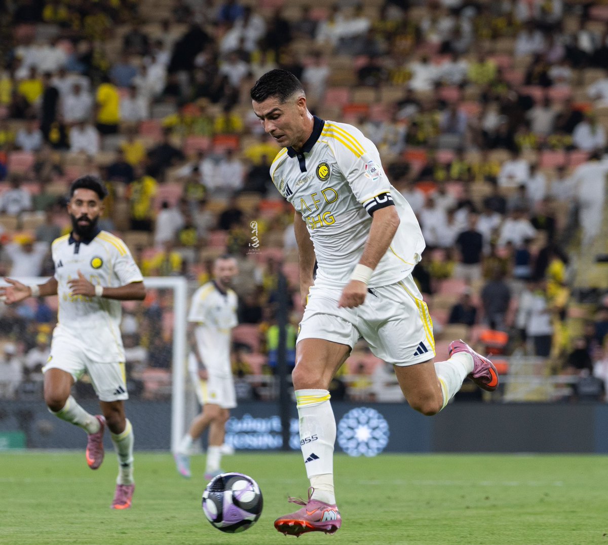 المصور احمد tweet media