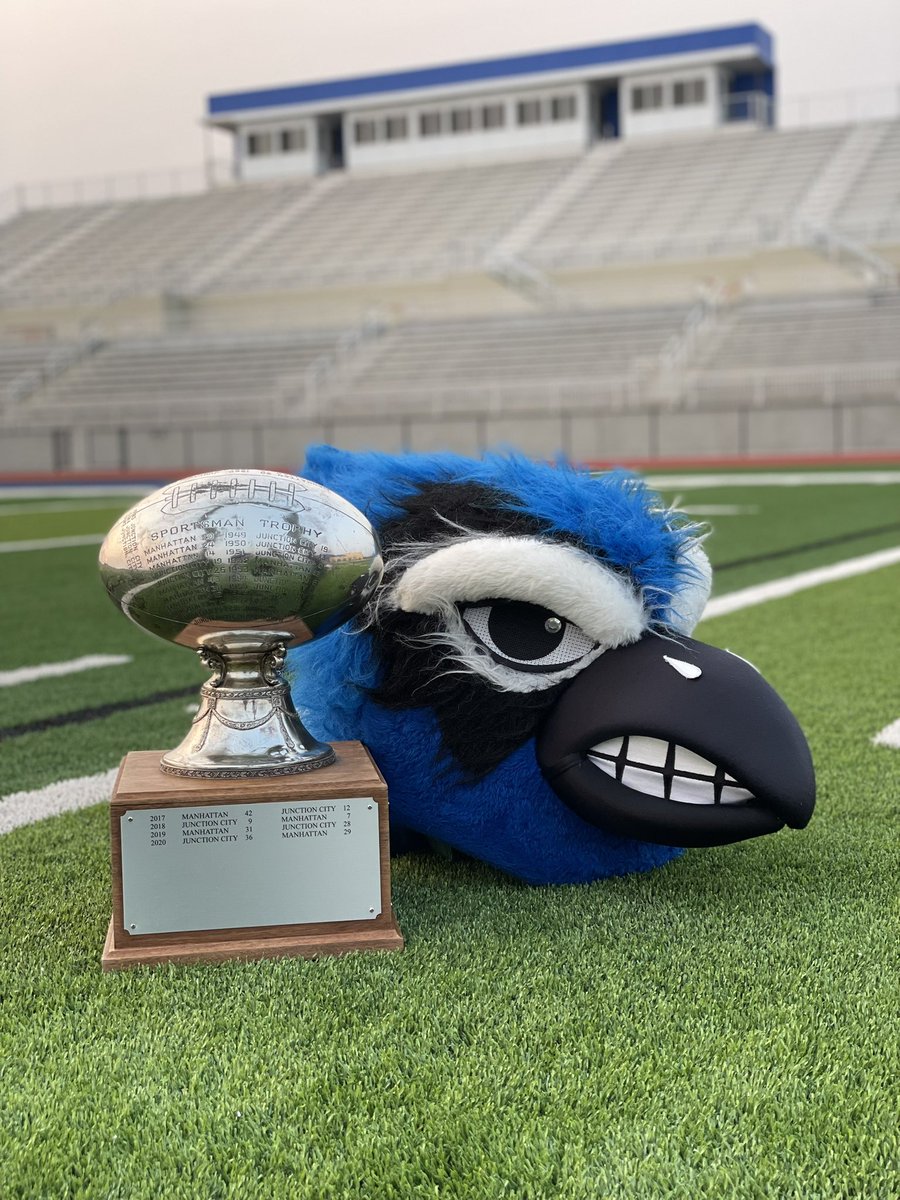 The Silver Trophy is coming home!

FINAL

Junction City 28
Manhattan 14