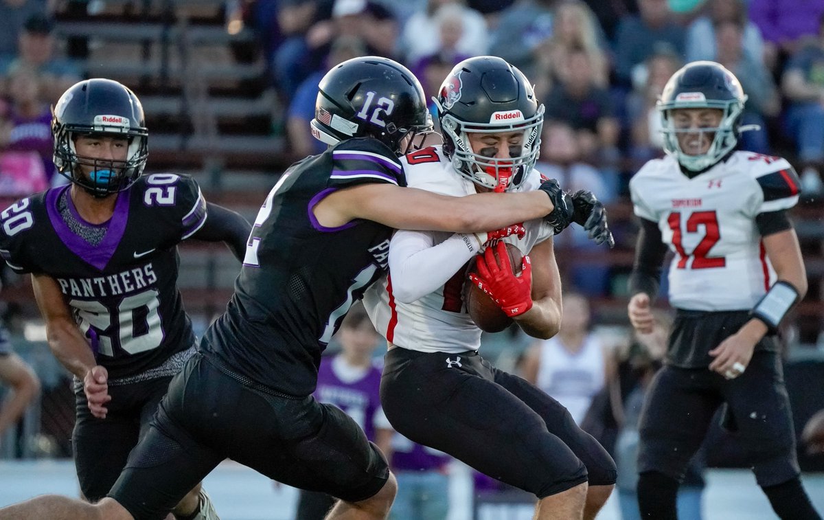 Final score: Class C2 🏈🏆
Fillmore Central 35 — Superior 31
What an Epic battle all night. 
#nebpreps #epicfootballcamps