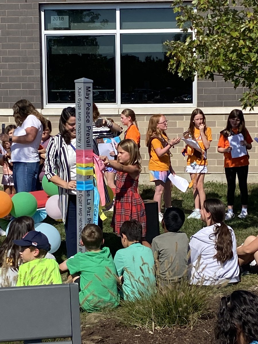 Maria Moreano tweet media