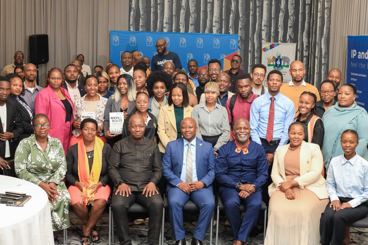 📢 The Ministry of Commerce, Industry and Trade recently hosted a “Brands That Matter” Masterclass for the creative ecosystem - engaging practitioners at the early stages of the lifecycle of creations that ultimately find protection at the Eswatini Intellectual Property Office