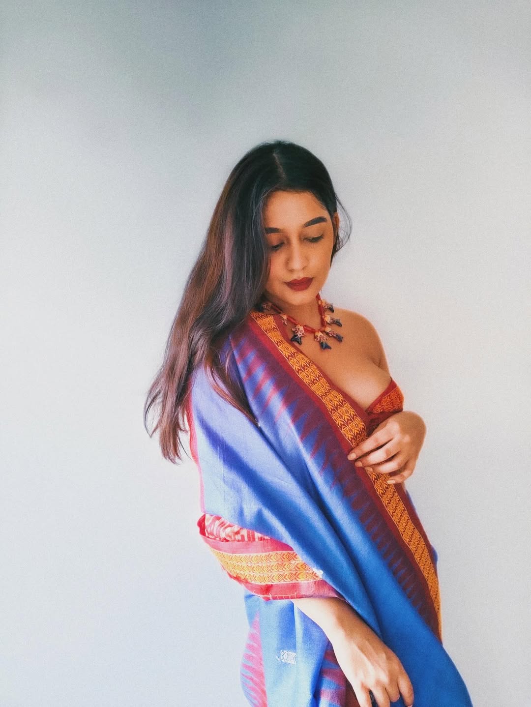 G10iYgVb0AISslO?format=jpg&name=large