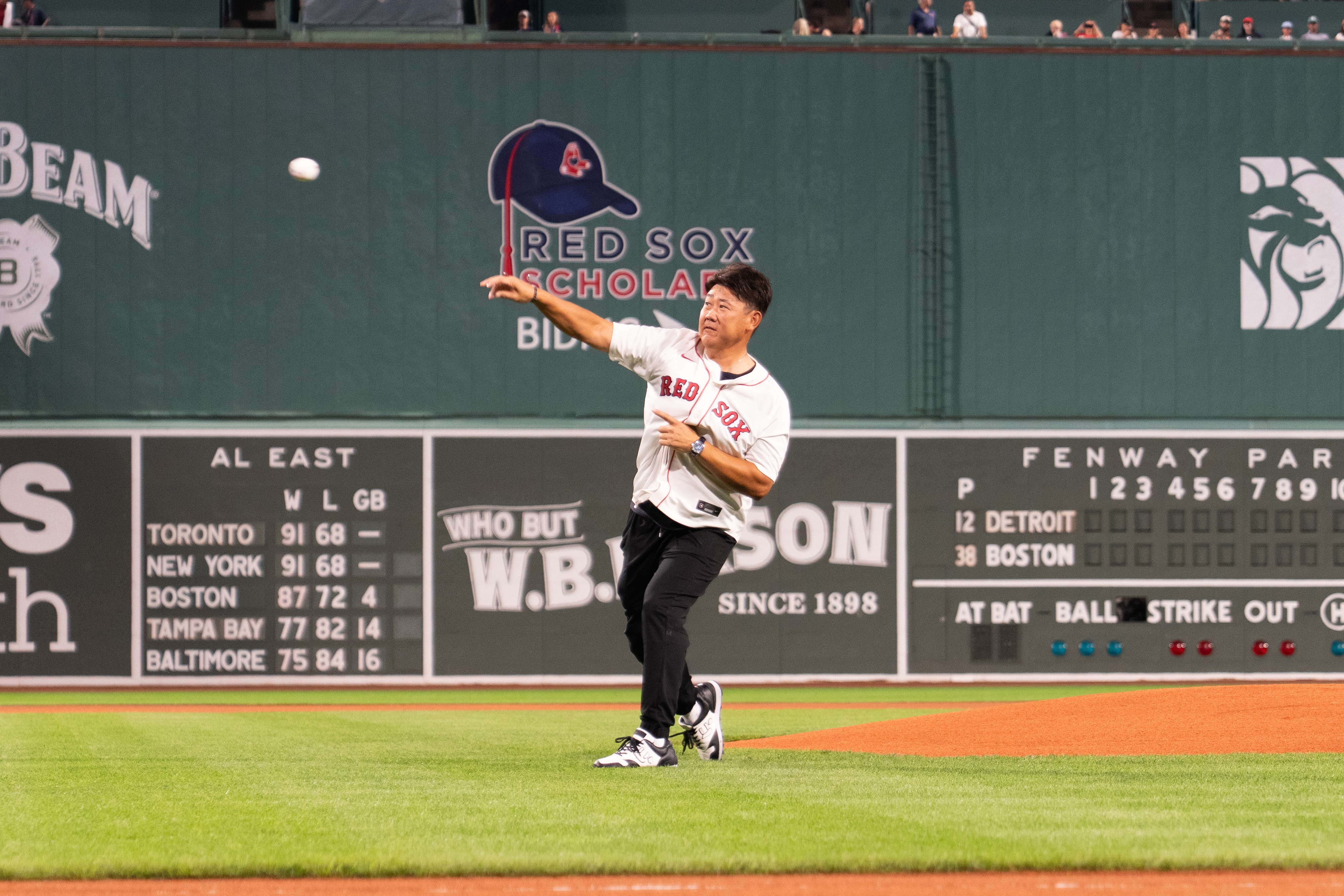 希少　美品　MLB 松坂大輔　レッドソックス　オーセンティック　激レアグリーン 希少 美品 MLB 松坂大輔 レッドソックス オーセンティック 激