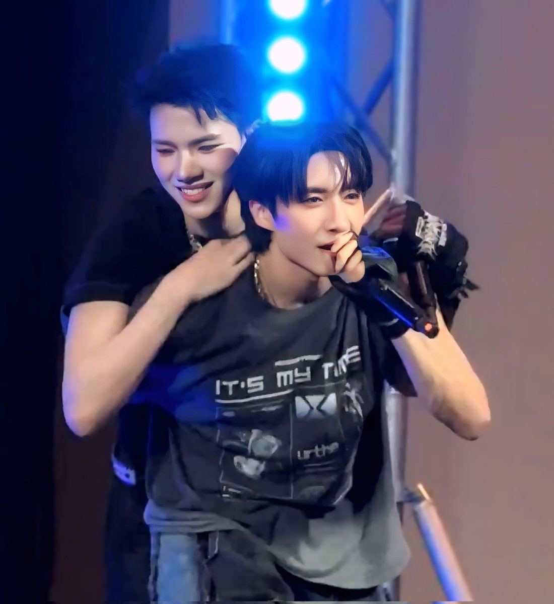 kritplug's tweet image. 🩷🤍🎀🌸💖
#URTHExPERSES #PLUGGY_PERSES #JUNG_PERSES