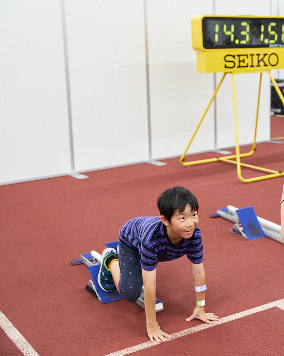 ASICS_JP's tweet image. ◤Move with athletes ASICS
東京2025世界陸上キャンペーン◢

9/14に本キャンペーン当選者(OneASICSメンバー限定)で、大会観戦ツアーを実施。
親子をホスピタリティラウンジに招待し、その後の観戦も体験。

OneASICS詳細
＞asics-japan.visitlink.me/RDZ0OY

#東京2025世界陸上 #WCHTokyo25
@WATokyo25