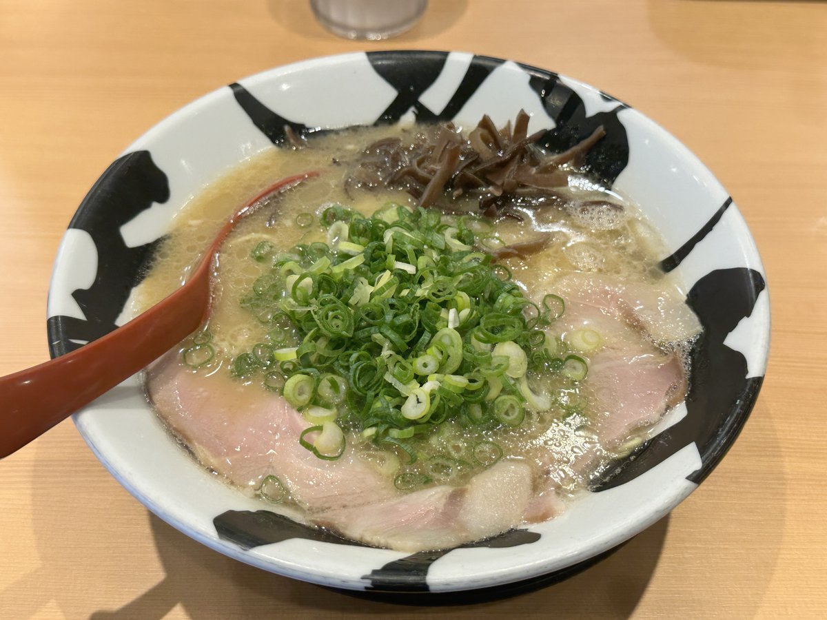 いやーラーメンは美味しいな😆
え?受験?なにそれ