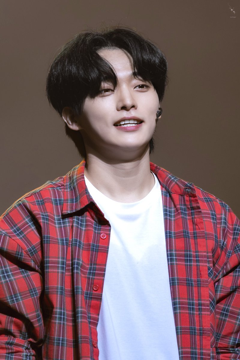 𝙇𝙪𝙭 𝙎𝙚𝙦𝙪𝙤𝙧 tweet media