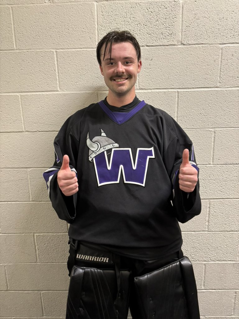 Warriors Win! Vaughn Holbeche with the player of the game!