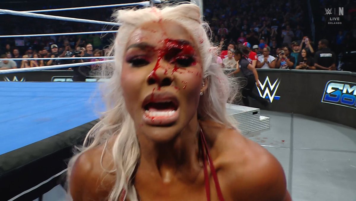 I’d buy tf out of a shirt like this. <a href="/Jade_Cargill/">Jade Cargill</a>  looked like a bad ass. Talking shit to the cam made it even better.