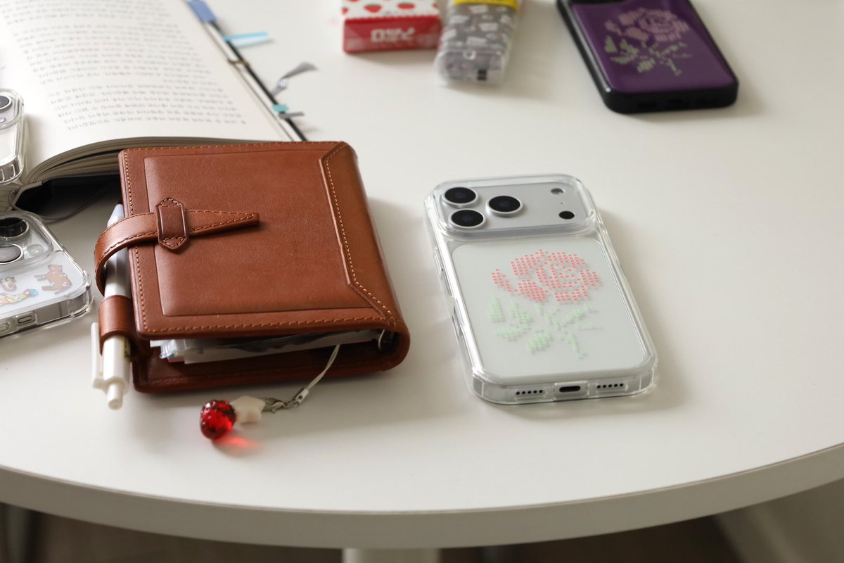 Honokaa_shop's tweet photo. •Rose case•
-
Light heart, fresh breeze 
https://t.co/n7upoefuY9 호노카아 https://t.co/Nn7h8GqviY