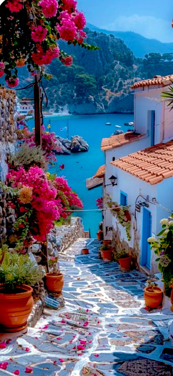 ✨Magical weekend, happy &amp; healthy everyone✨Καλό Σ/Κ Με υγεία κ ευτυχία για όλους❤️🇬🇷