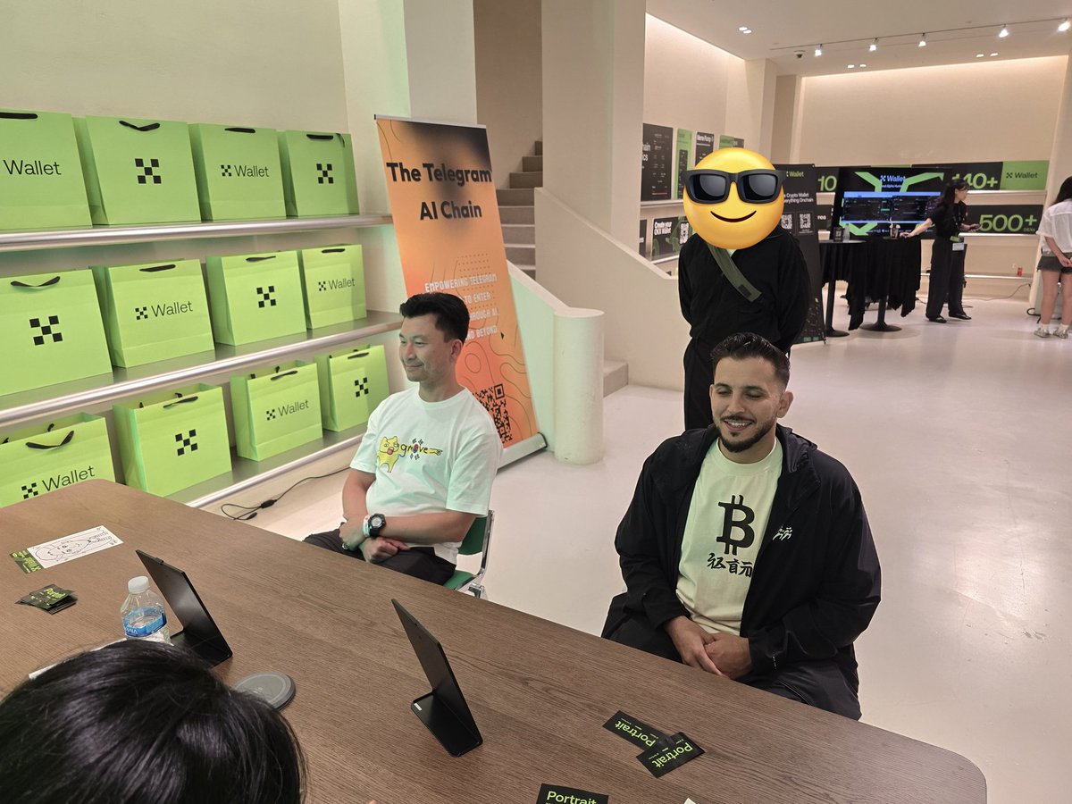 CryptoFarenheit's tweet image. [OKX Seoul Alpha Hunters 후기 KBW 2025]

지난 24일 열렸던 @wallet(OKX Wallet) @okxalphas 행사에 다녀왔습니다. 비가 많이 왔지만 참석자들이 많았고, venue 자체가 깔끔, 쾌적해서 좋았고요. 스폰서로 참여했던 @moveindustries 의 팀원들, CEO와 CTO도 만났습니다. (@torabyou @DasYoungy)…