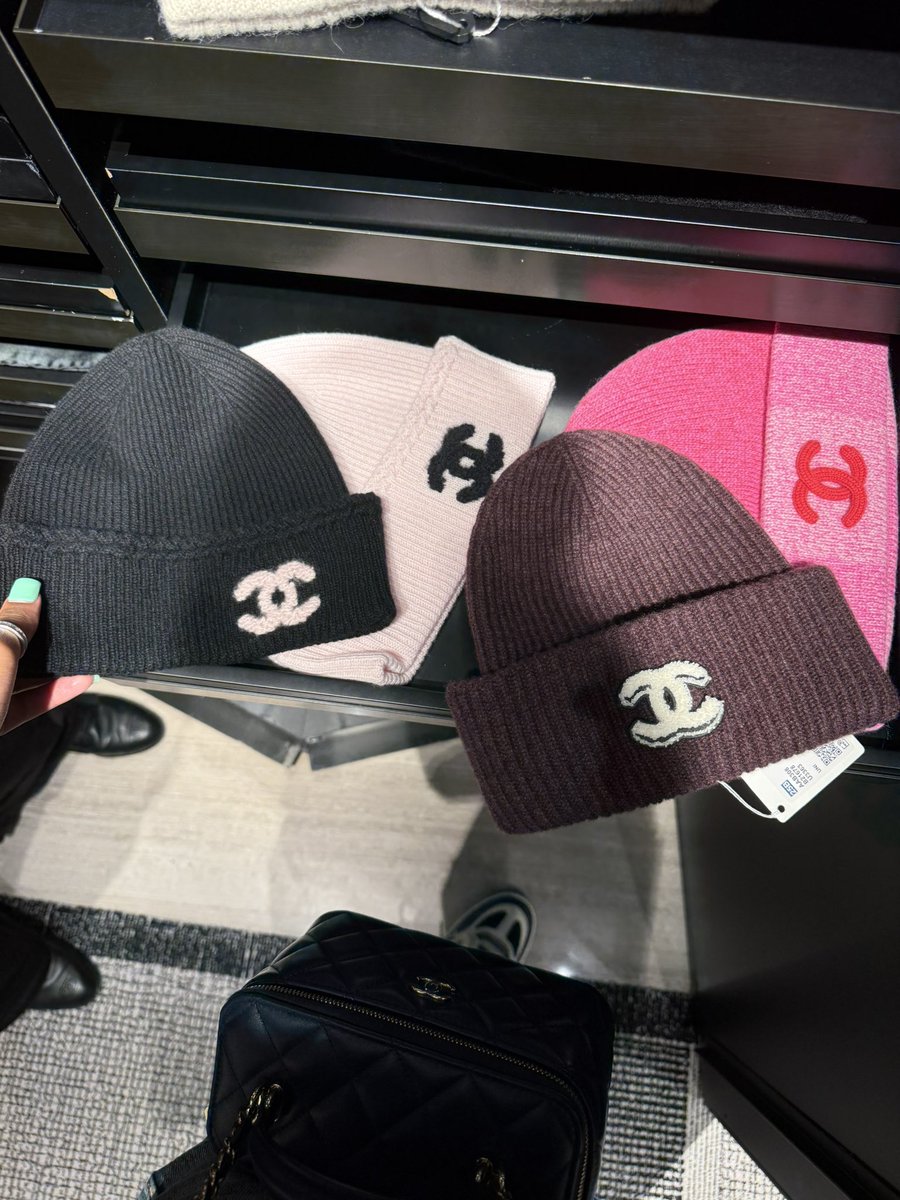 Just a girl that loves Chanel
