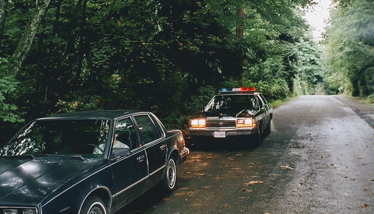 The urge to pull over on a lonely road here at 2am because the truth might be out there....✨👽