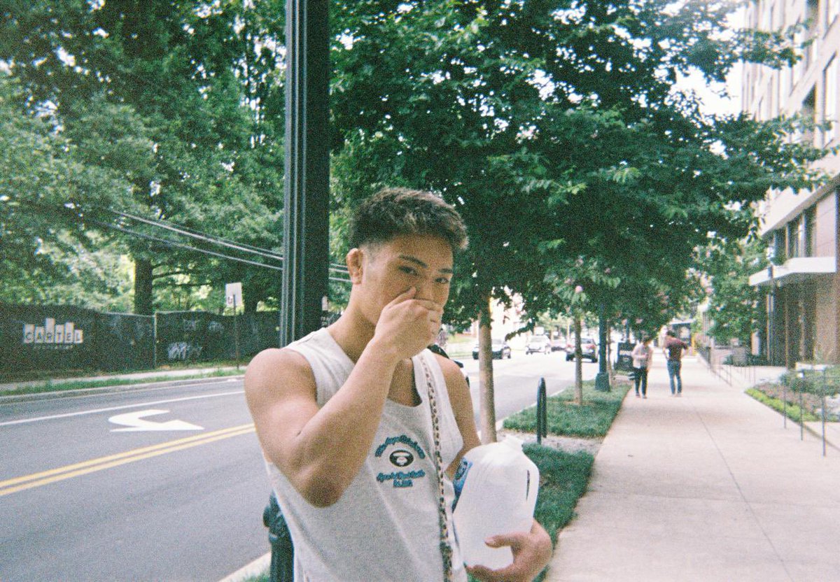 ひろや屋 一度きりのこの人生 後悔しない生き方をする 俺は挑戦し続ける