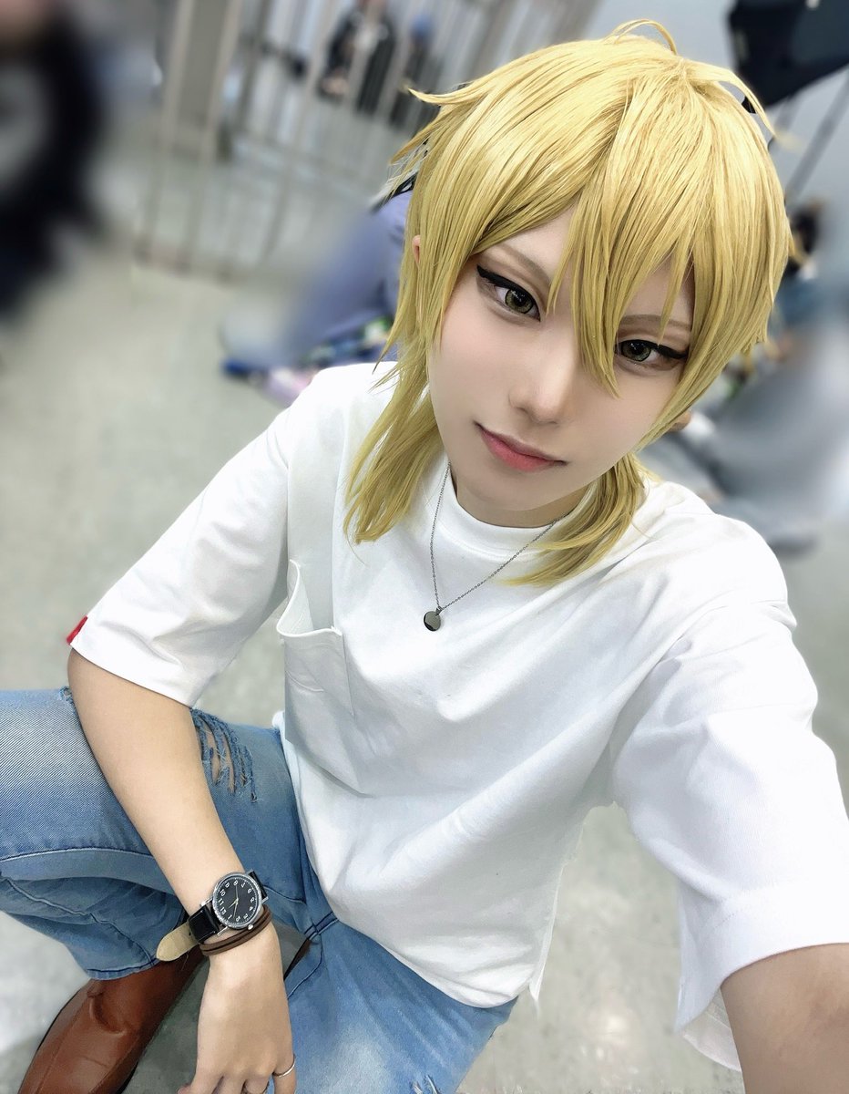 cos

夏服薫だよ〜
プロデューサーと一緒🎶