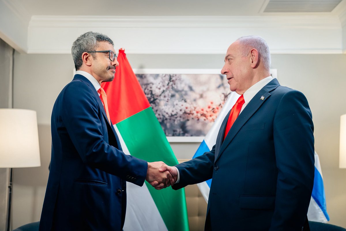 Just in: UAE FM HH Sheikh Abdullah bin Zayed 🇦🇪 met Israeli Prime Minister Benjamin Netanyahu <a href="/netanyahu/">Benjamin Netanyahu - בנימין נתניהו</a> 🇮🇱 on the sidelines of the 80th session of the UN General Assembly in New York today.