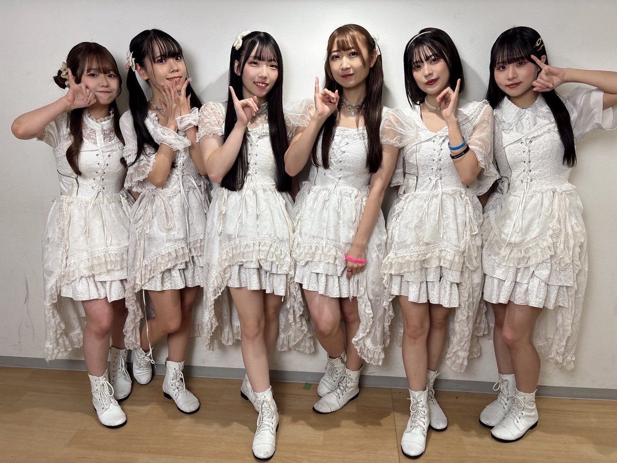 KAMILIVE1's tweet photo. 「KAMI LIVE」

4組目... Re:INCANATIONさんです！ https://t.co/QowKjCemlg