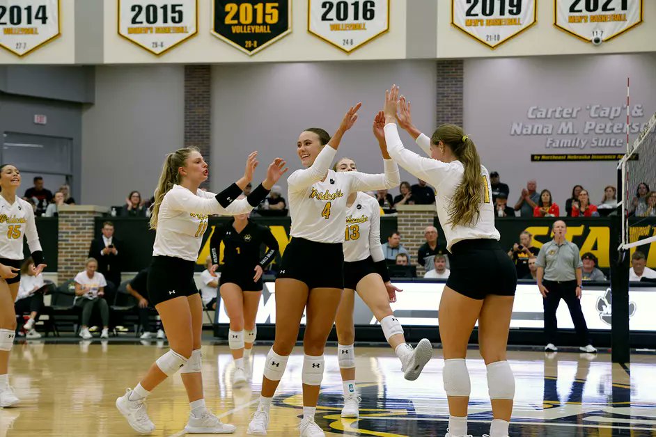 wscwildcats's tweet image. Reverse sweep by #14 @WSCWildcatVB hands #16 UMD first loss.  #PlayforthePaw  #NSICVB
wscwildcats.com/news/2025/9/26…