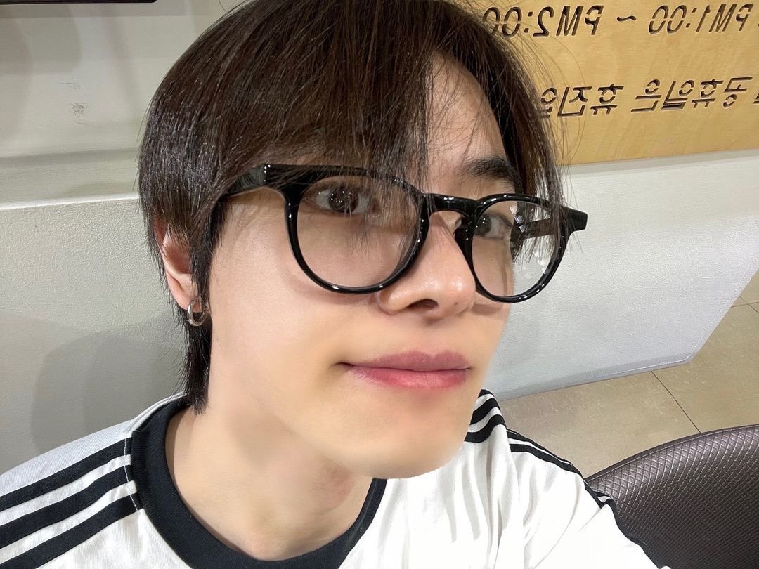 leozfiles's tweet image. 🤓