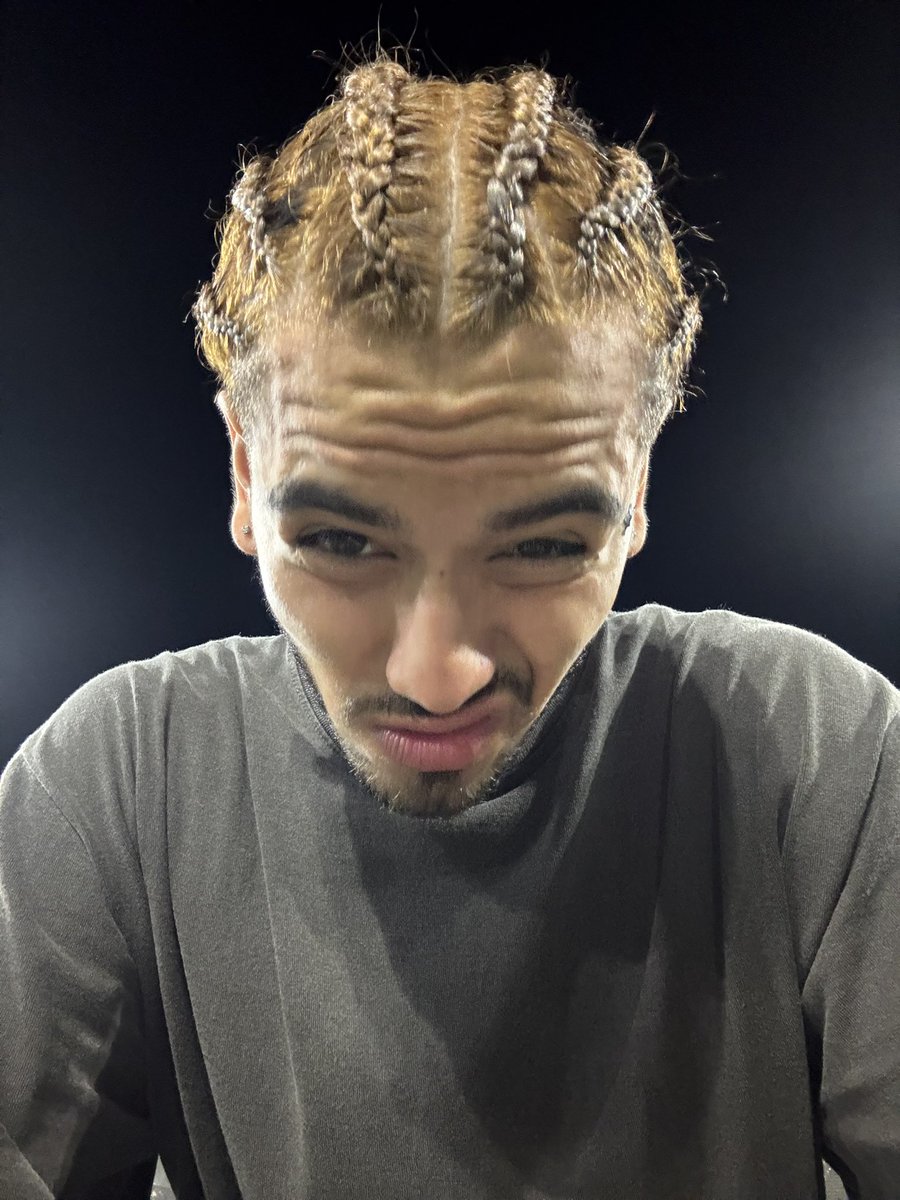 ajriik's tweet photo. life as of now https://t.co/J5WWHovmYo
