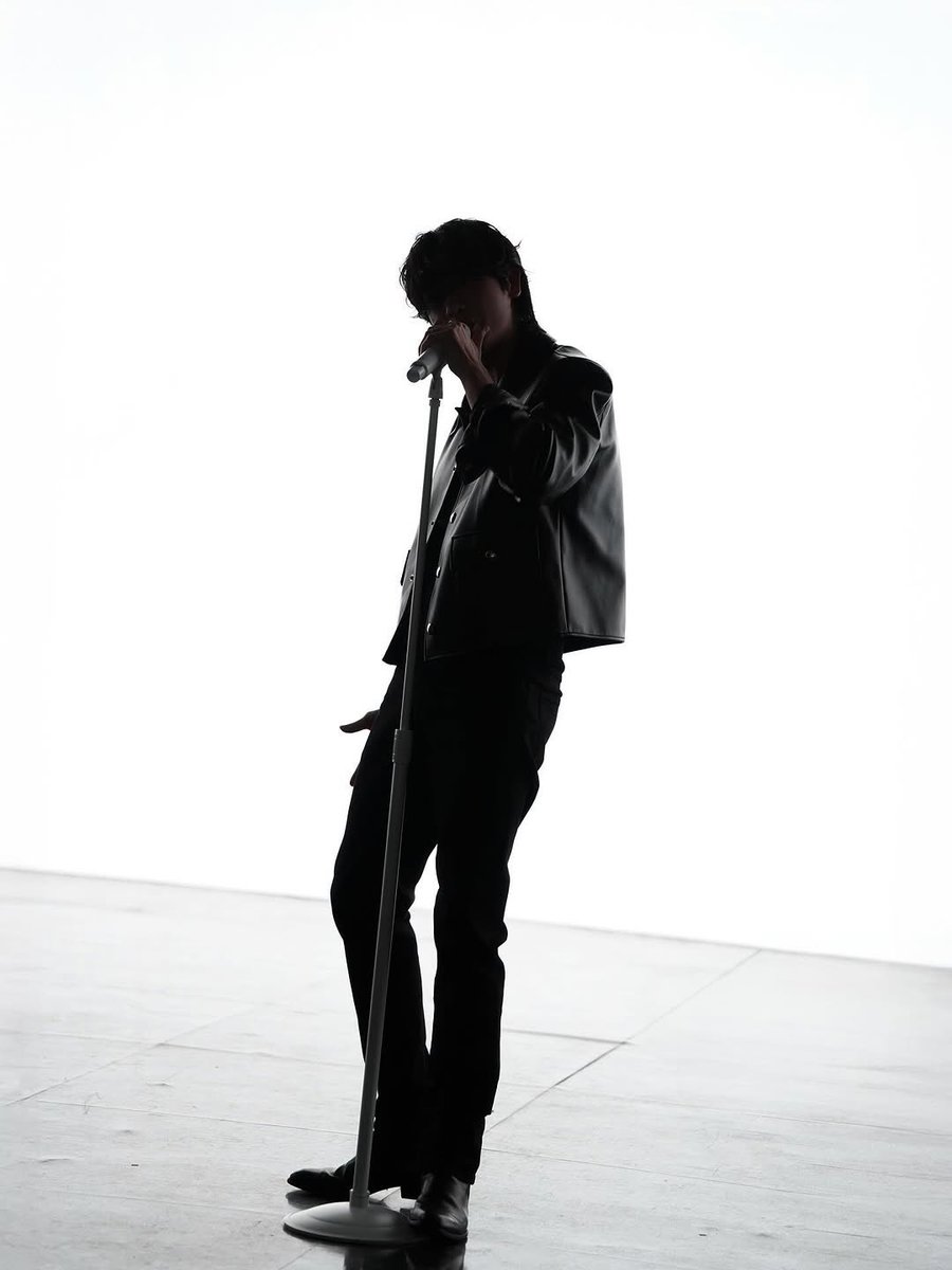 hyungsik tweet media