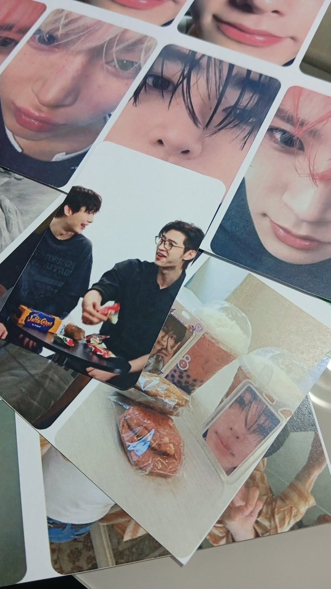 essas hrs e a pessoa inventando de fazer pcs fanmade