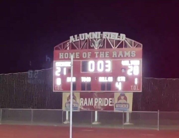 Down to the wire but got the W in a hard fought battle on the road in a tough environment 
FINAL: Wilton 28, Cheshire 21
#cthsfb #warriorfootballfamily #W1lton